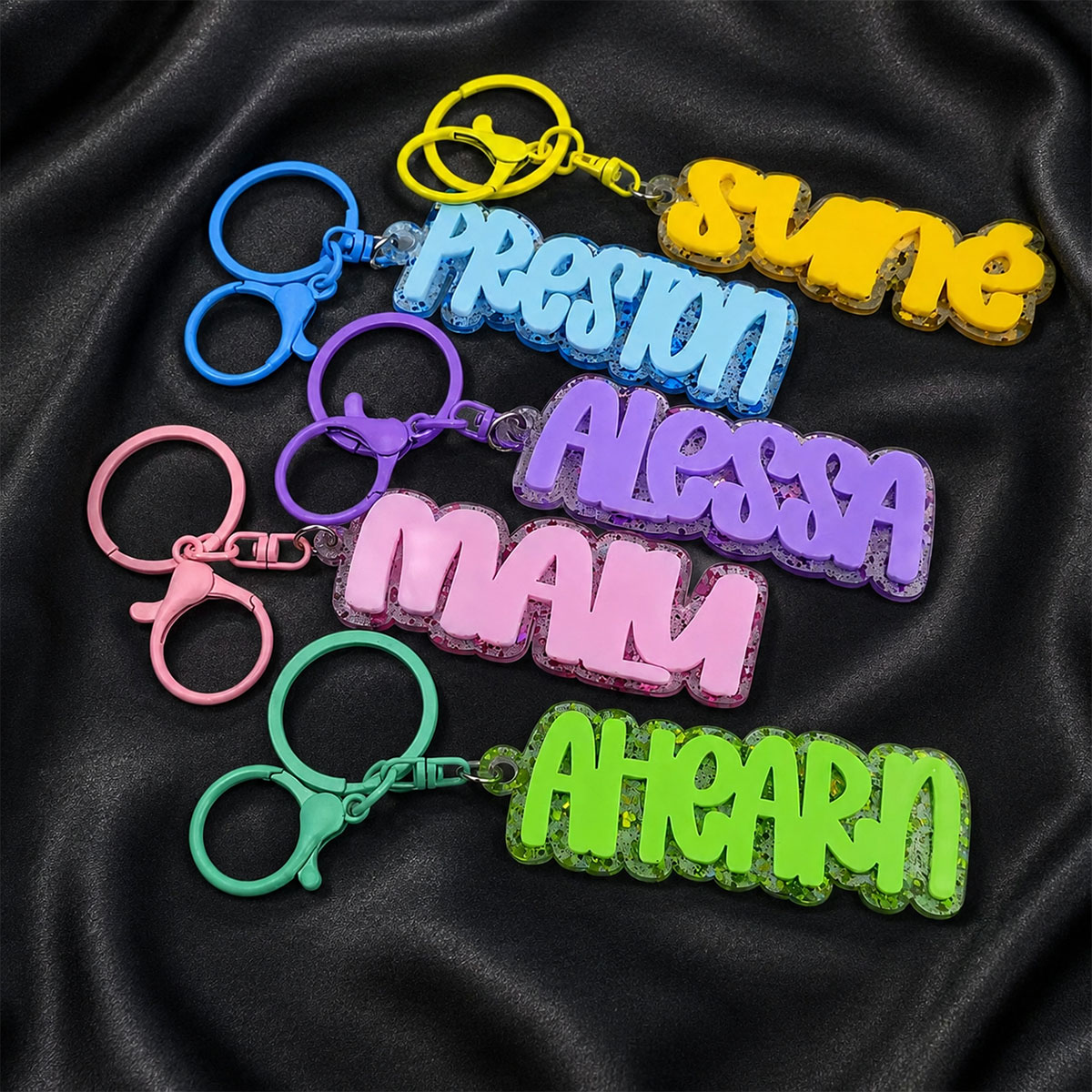 Custom Name Acrylic Keychain P - Initial Ring Custom 评论和价格